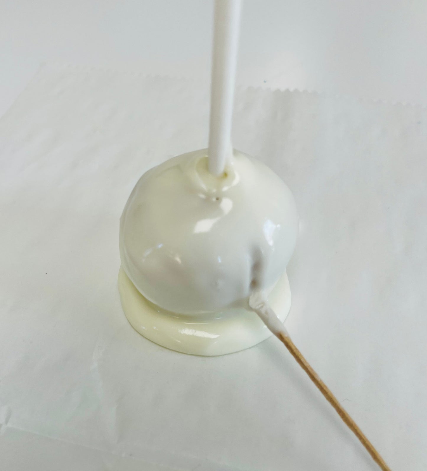 The Ghost Cake Pop Kit