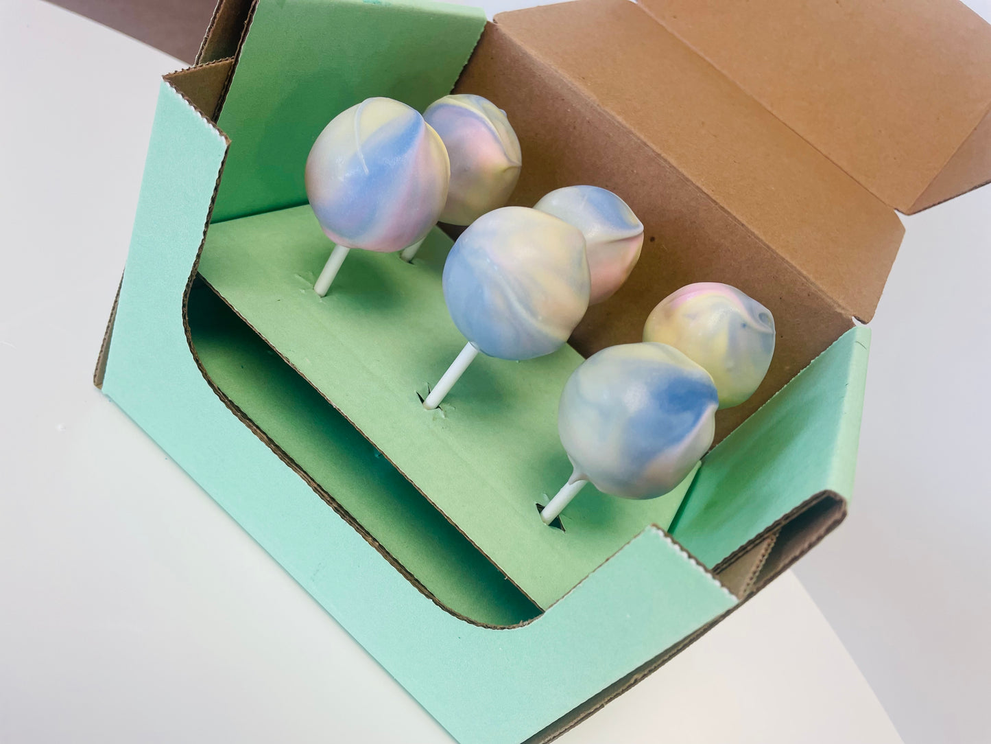 Rainbow Swirl Cake Pop Kit