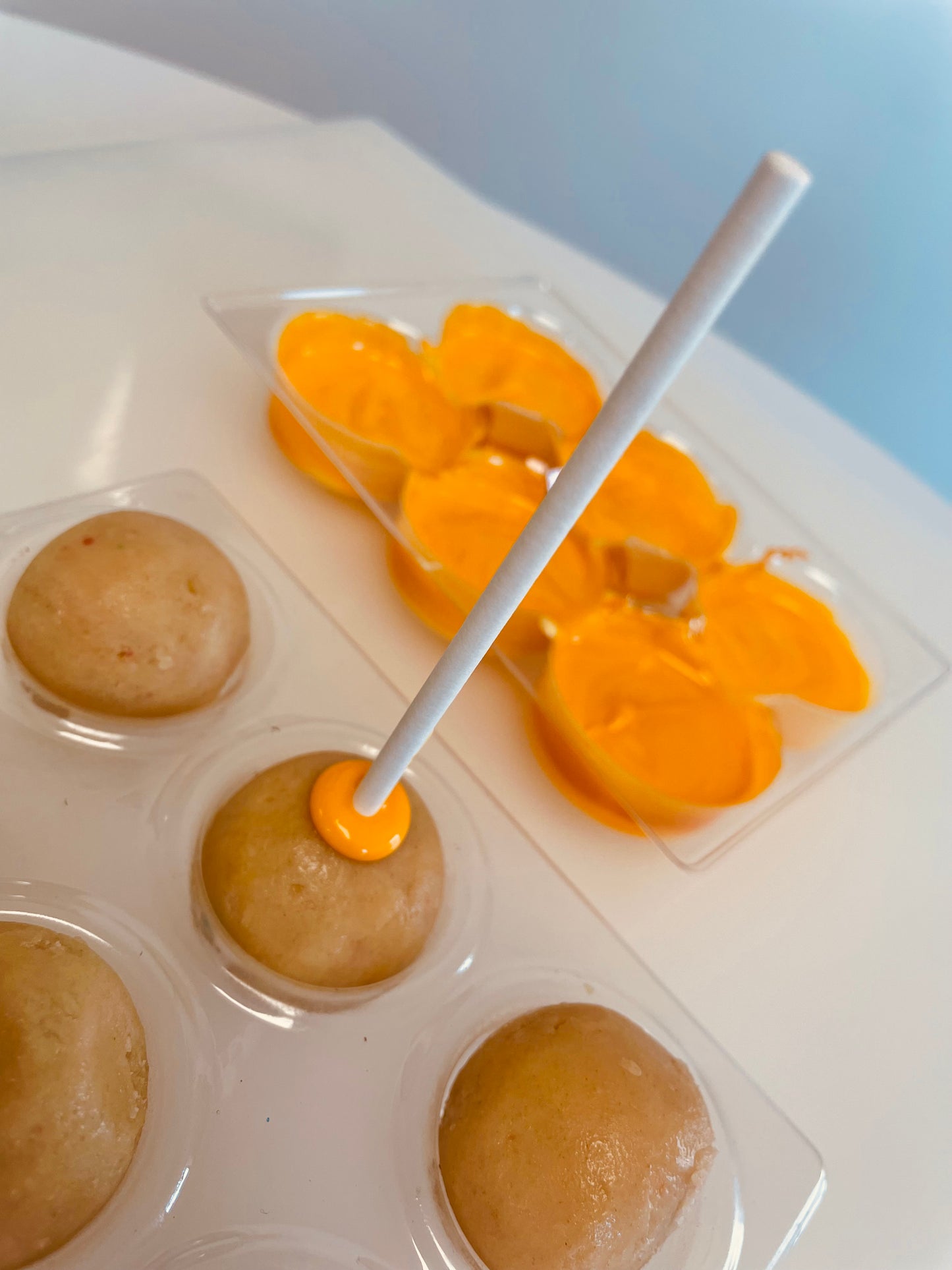 Jack O’ Lantern Cake Pop Kit