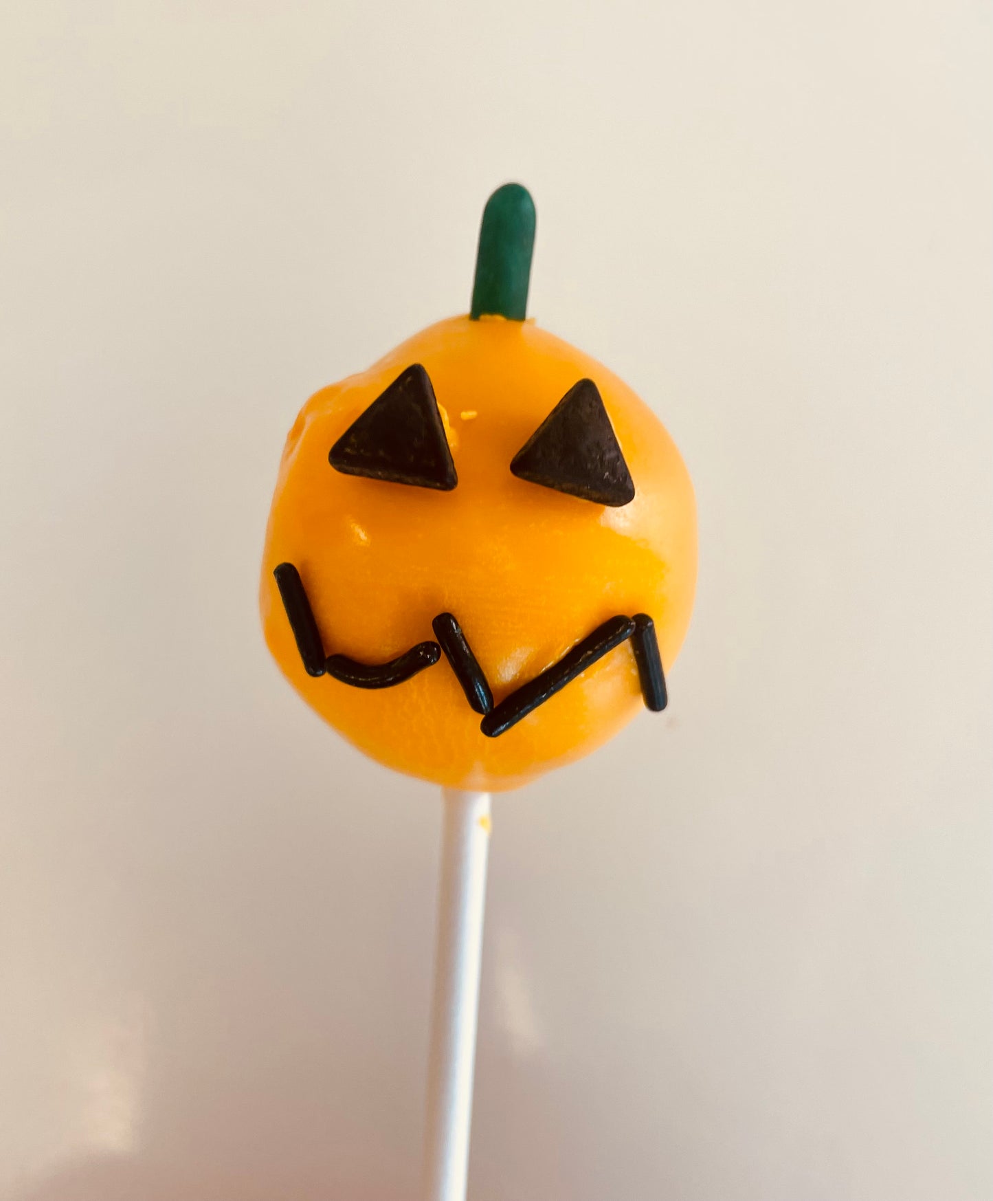 Jack O’ Lantern Cake Pop Kit