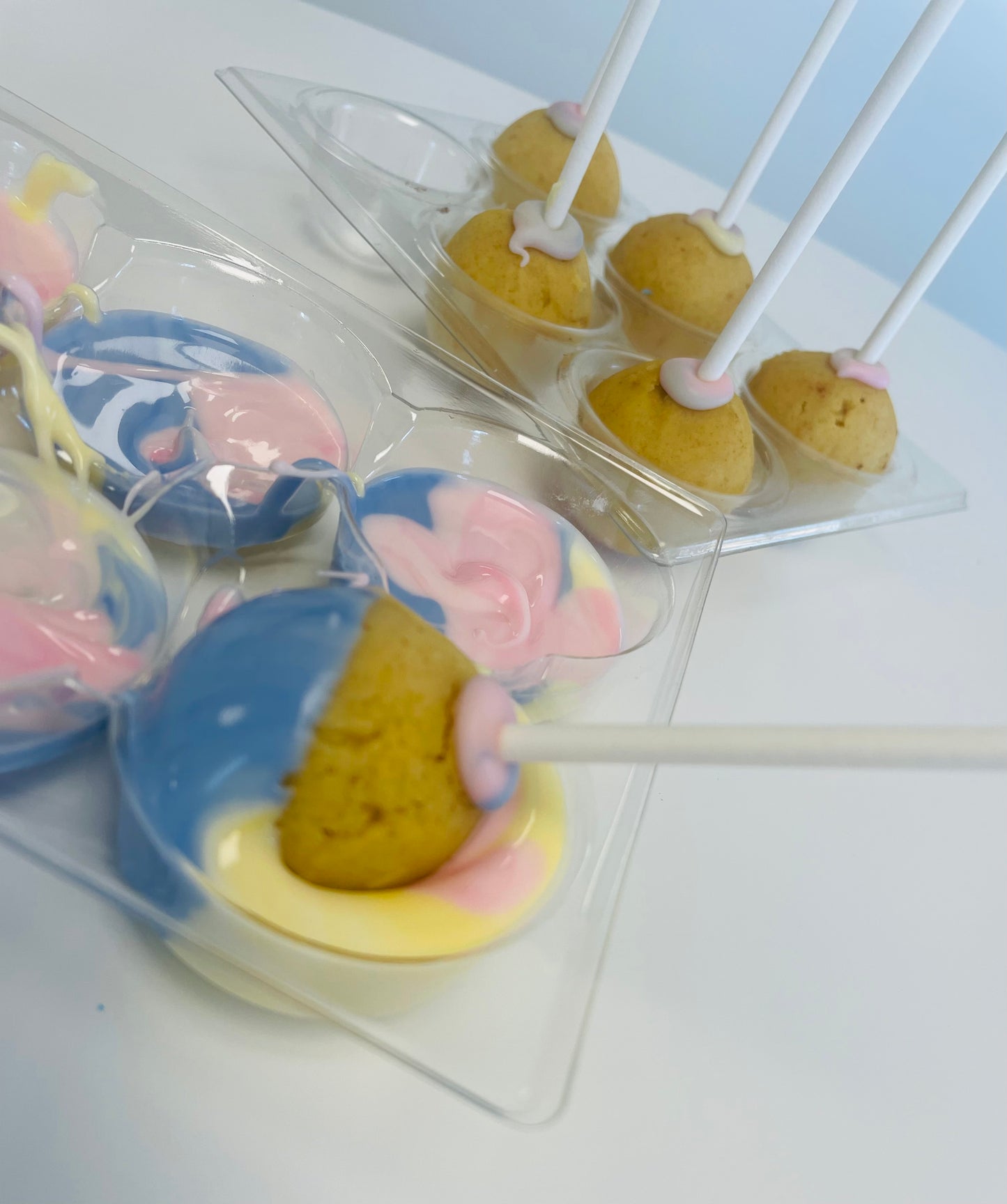 Rainbow Swirl Cake Pop Kit