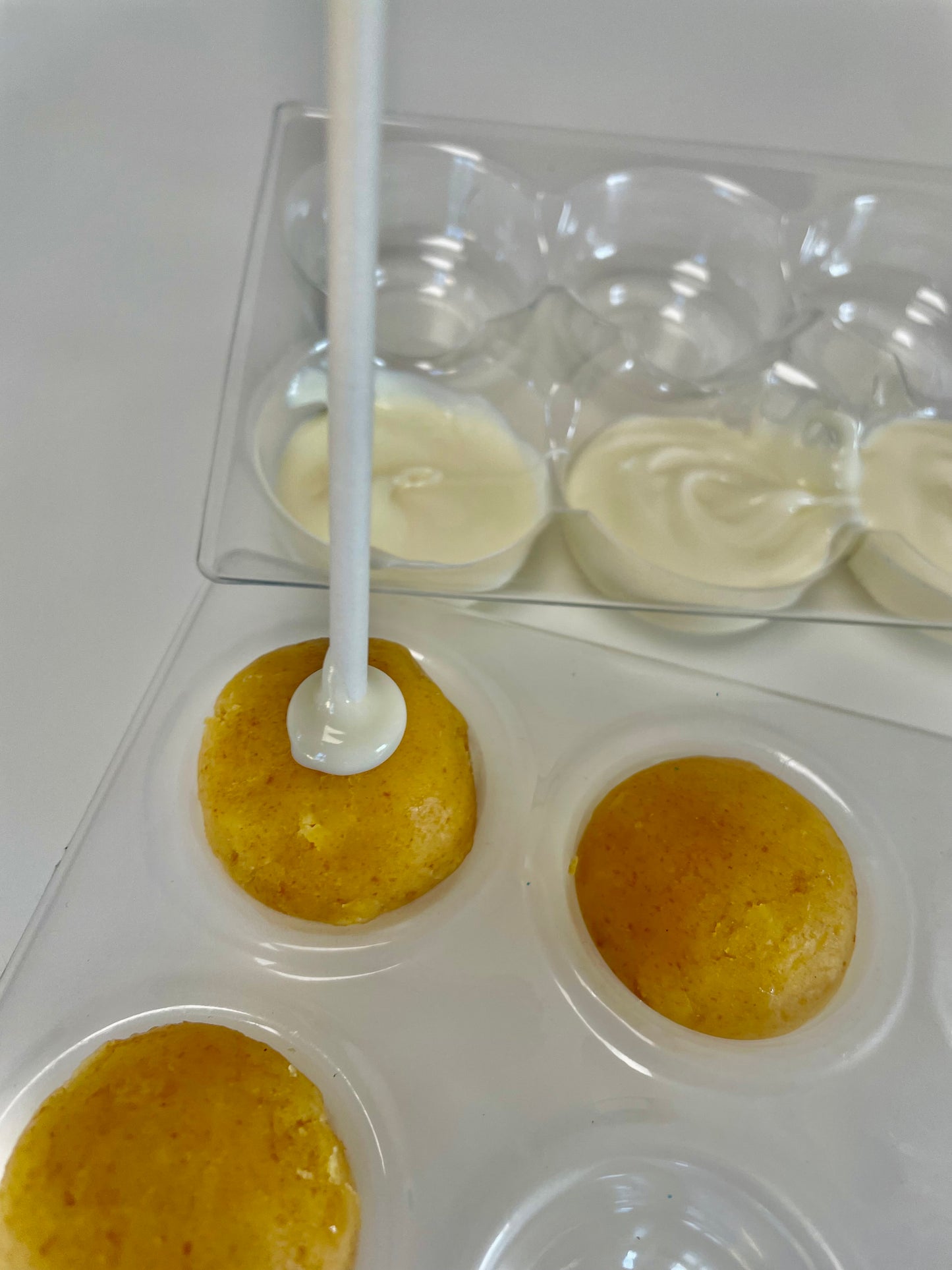 The Ghost Cake Pop Kit
